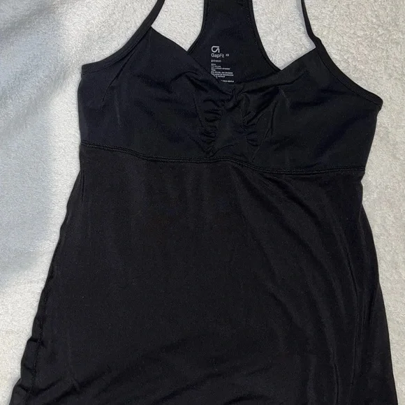 2/$15 GapFit women’s XS black athletic tank top - Picture 3 of 10
